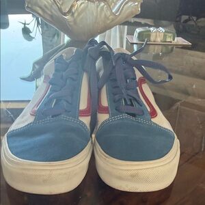 Vans Old Skool "Sport Pop" in the Vallarta Blue/Red colorway
